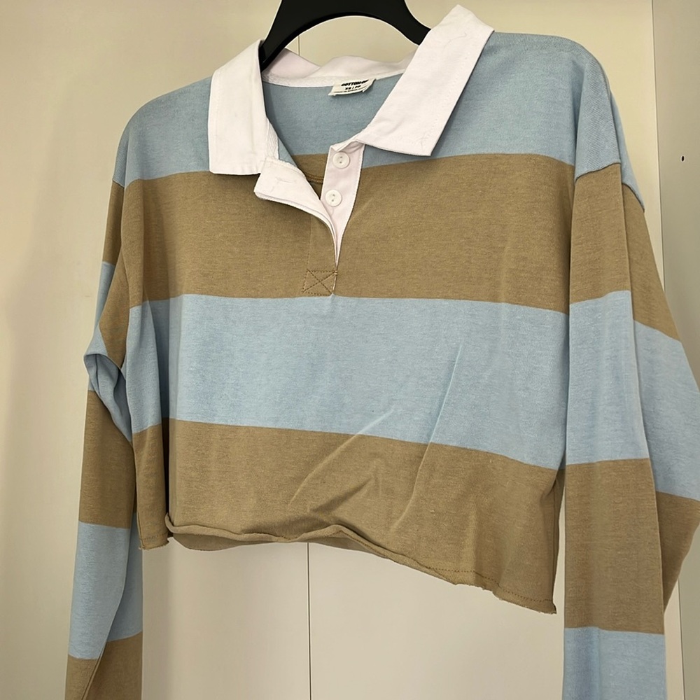 Cotton on long sleeve crop top